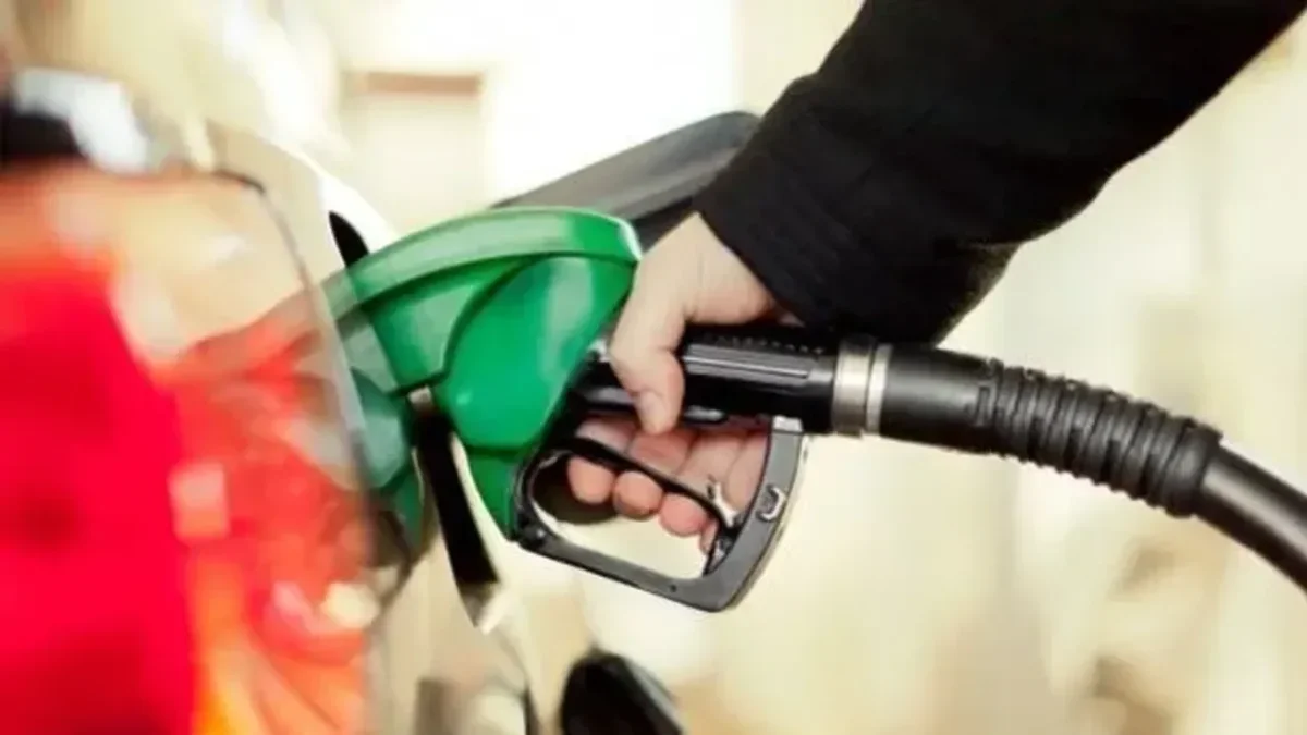 Motorin fiyatlarına 1,22 TL indirim bekleniyor haberi