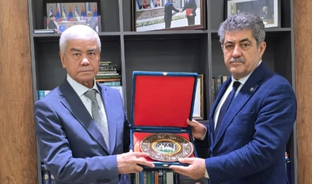 Özbekistan Milli Haber Ajansı ve TDGF temsilcileri iş birliği görüşmesinde