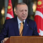 Cumhurbaşkanı Erdoğan karne alan öğrencilere ve ailelerine başarılar diledi.