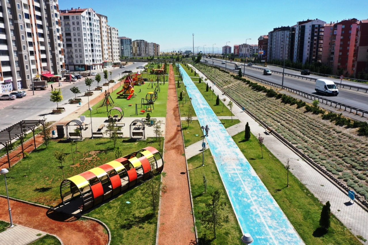 Kocasinan'da çocuklar için modern ve eğlenceli yeni parklar açılıyor