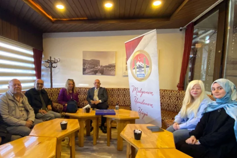 Prof. Dr. Mustafa Ilıcalı Erzurum Yeni Medya Derneği ile buluştu