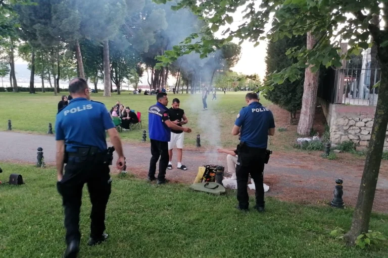 Kocaeli'de piknik alanlarında mangal ve açık ateş yasağına yönelik denetimler yapılıyor