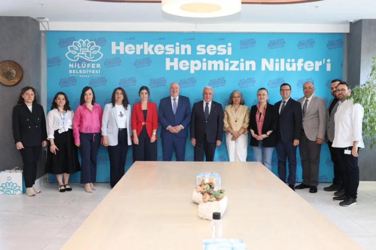 Nilüfer Belediyesi, Portekiz'in Castelo Branco heyetini ağırladı ve kardeş şehir iş birliği fırsatlarını görüştü.