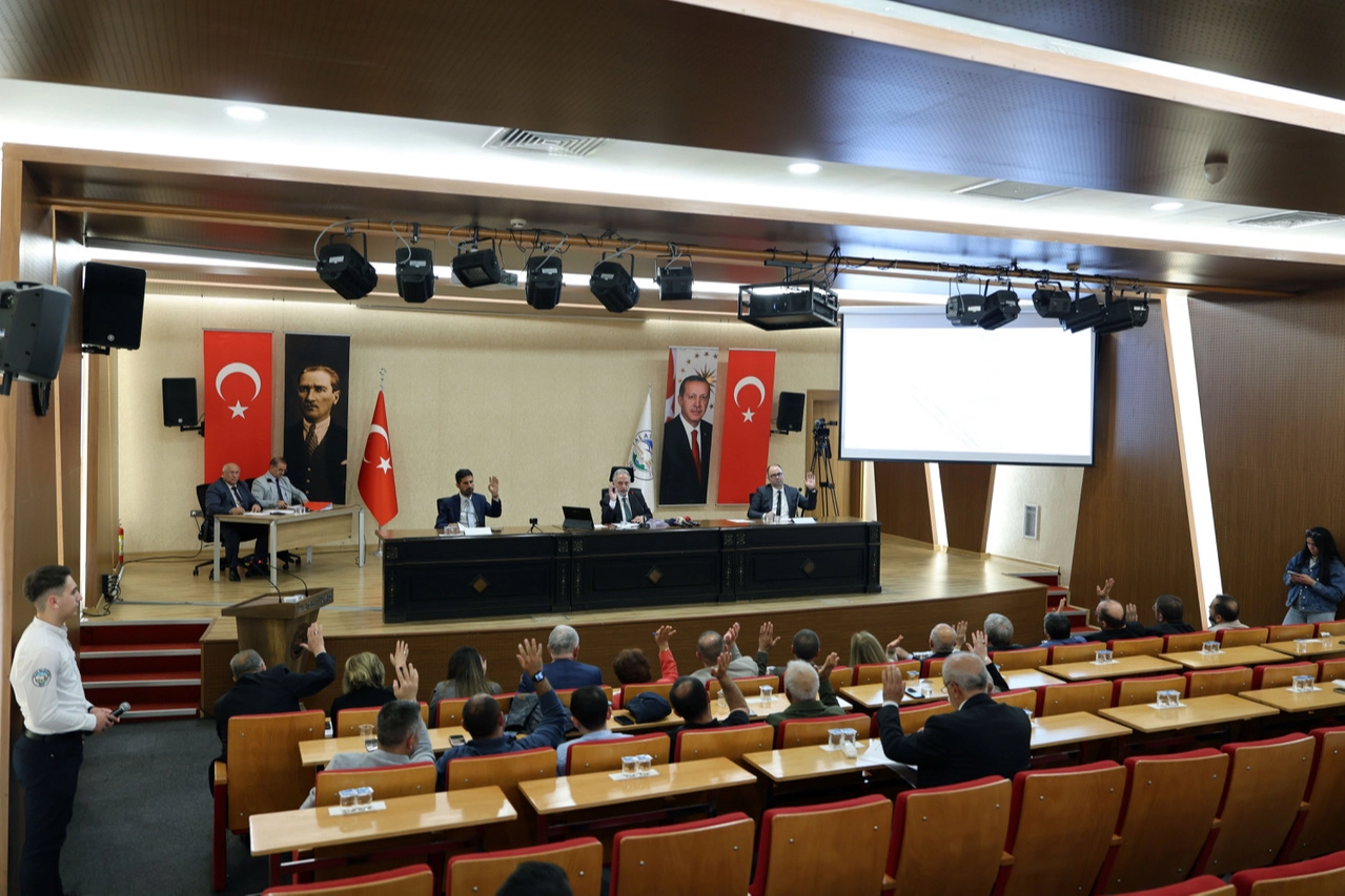 Talas Belediyesi'nin Millet Bahçesi'nin adı 'Türk Dünyası Millet Bahçesi' olarak değiştirildi