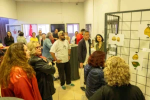 Bornova'da yıl sonu sergileri kapsamında sanat ve üretim dolu bir final etkinliği düzenlendi.