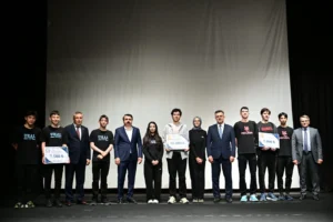 Bursa Teknik Üniversitesi Liselerarası Veri Olimpiyatı Ödül Töreni