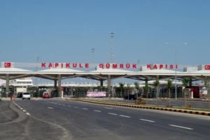 Avrupa sınır kapılarında bayram tatili sonrası yoğun araç ve yolcu geçişleri