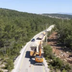 İzmir Büyükşehir Belediyesi'nin Urla'da hayata geçirdiği 40 kilometrelik yeni içme suyu hattı projesini gösteren görsel.