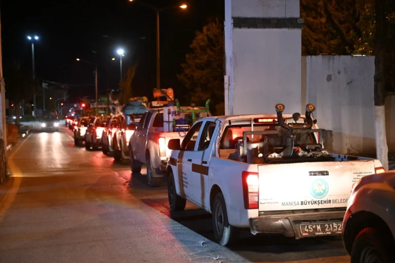 Manisa Büyükşehir Belediyesi vektörle mücadele ekipleri ve araçları
