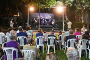 Maltepe Belediyesi tarafından Nazım Hikmet'i anmak için düzenlenen sergi ve konser etkinliği
