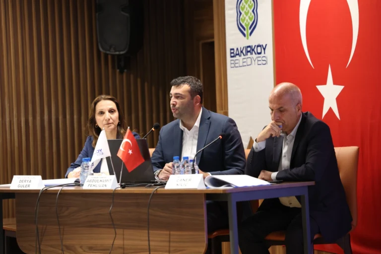Bakırköy'de Ebuziya ve Fahri Korutürk Caddeleri'ni kapsayan prestij cadde yenileme projesi