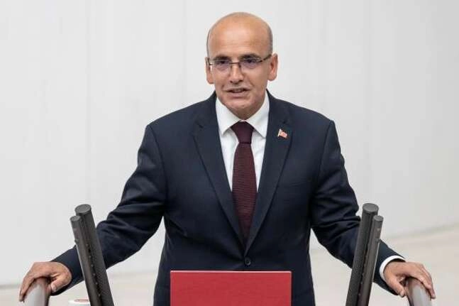 Hazine ve Maliye Bakanı Mehmet Şimşek, hizmet enflasyonunda yaşanan iyileşmeyi duyurdu.