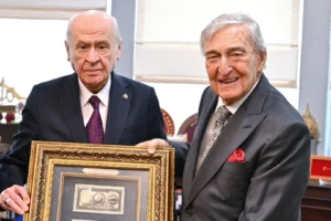 MHP Genel Başkanı Devlet Bahçeli'nin Rahmi Koç soruşturmasına tepkisini gösteren görsel