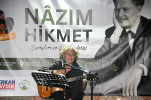 Nazım Hikmet, Osmangazi'de şiir ve şarkılarla anıldı.