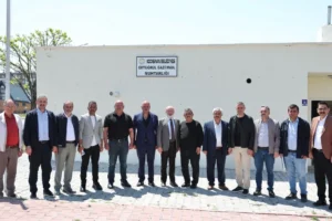 Kayseri Kocasinan Belediye Başkanı Ahmet Çolakbayrakdar muhtarlarla bir araya geldi.