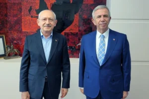 Ankara Büyükşehir Belediye Başkanı Mansur Yavaş, CHP'deki birlik ve beraberlik çağrısı yaptı.