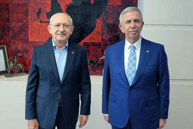 Ankara Büyükşehir Belediye Başkanı Mansur Yavaş, CHP'deki birlik ve beraberlik çağrısı yaptı.