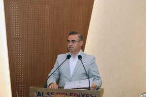 Talas Belediyesi hizmet kalitesini artırmak için TSE denetimine hazırlanıyor, iç tetkikler devam ediyor.
