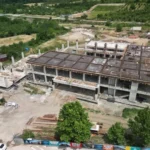 Gölcük'e inşa edilen FIFA standartlarındaki modern spor kompleksi.
