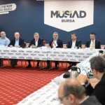 BTSO Başkanı İbrahim Burkay, MÜSİAD Bursa Şubesi yönetimi ile bir araya geldi.
