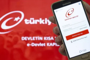 E-devlet'e siber saldırı iddiaları yalanlandı, erişim sorunları yoğunluk ve bakımdan kaynaklandı