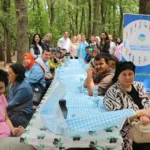 Sakarya'da engelsiz hobi kursiyerleri doğayla buluştu piknik etkinliği
