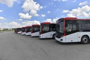 Ankara'da toplu taşıma hizmeti veren yeni otobüsler