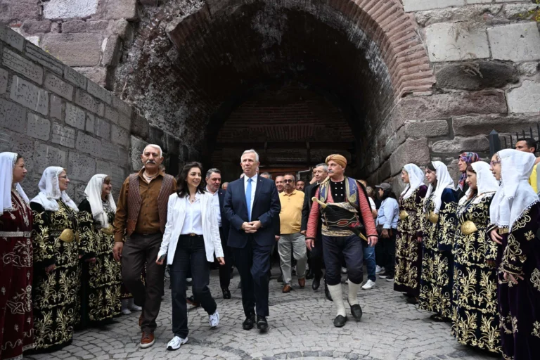 Ankara Kalesi'nde düzenlenen Kale Şenlikleri'nden genel bir görünüm.