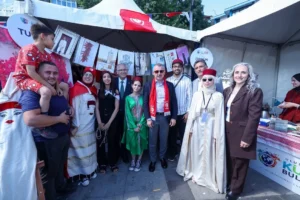Kocaeli'de düzenlenen Uluslararası Kültür Buluşması'nda 46 ülkeden öğrenciler bir araya geldi.