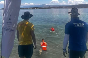 İzmir'de cankurtaran eğitimleri ve plaj güvenliği