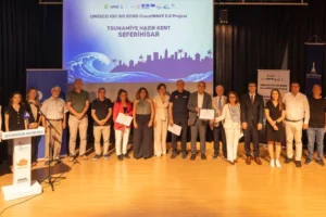 Seferihisar'a UNESCO Tsunamiye Hazır Kent Sertifikası Verildi