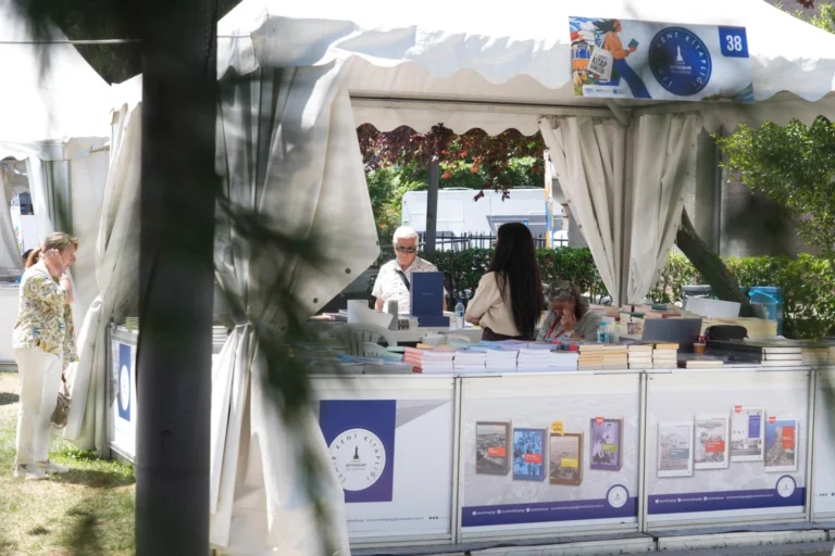 İzmir Kent Kitaplığı Kadıköy Kitap Günleri'nde İstanbullu okurlarla buluştu