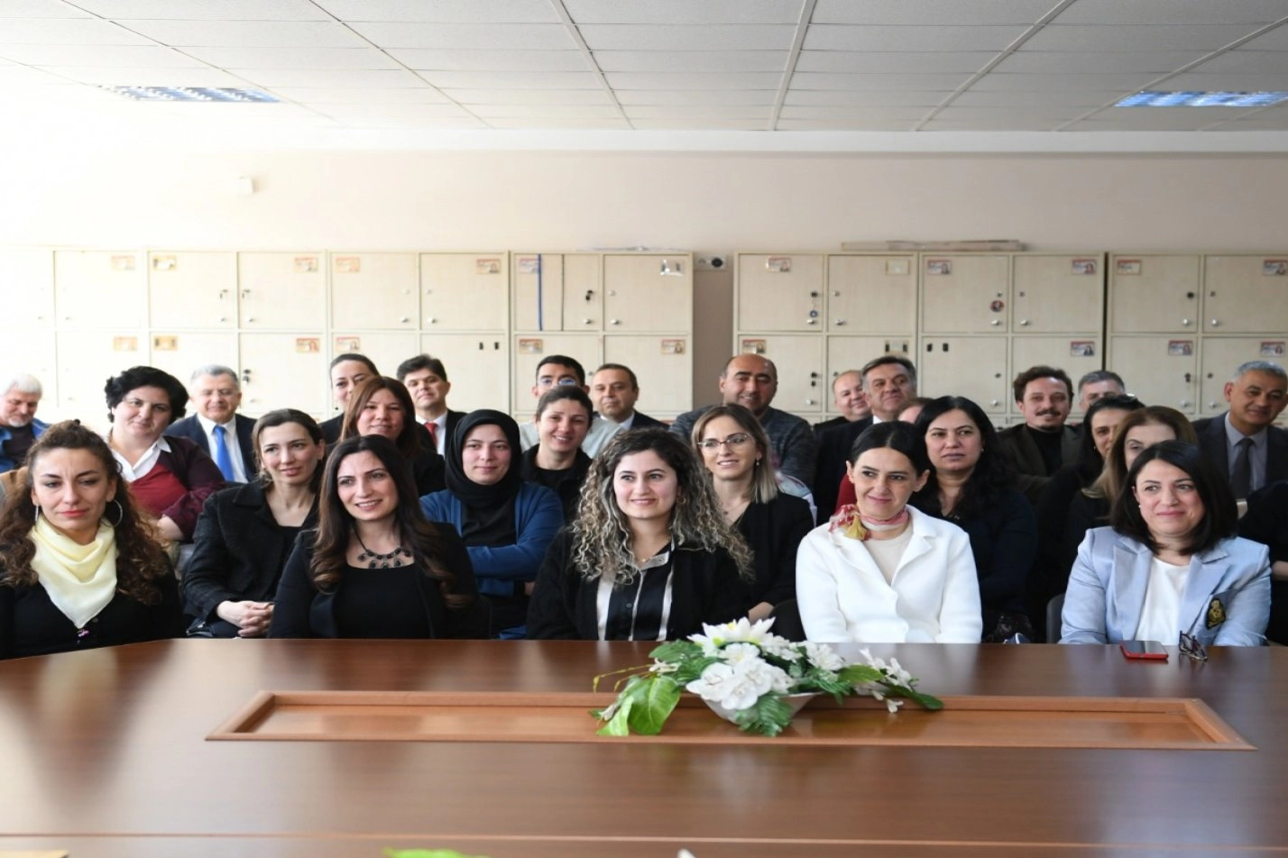 Öğretmenler çevrimiçi seminerlere katılıyor