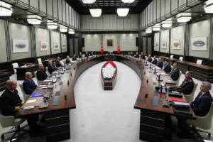 Milli Güvenlik Kurulu Beştepe'de toplanıyor, gündemdeki kritik başlıklar masada.