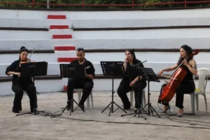 İzmit Belediyesi tarafından düzenlenen edebiyat anma programında Türk edebiyatının usta isimleri anıldı.