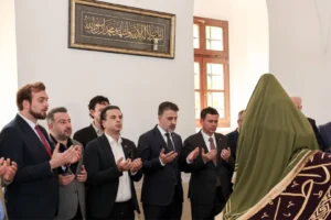 Sultan 1. Murad Hüdavendigar'ın vefatının 637. yılında Kosova'daki türbesinde anılması