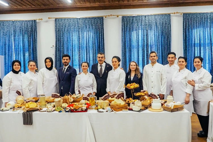Türkiye'nin Peynir Kültürü Sergisi'nin açılışı ve sergilenen peynirler