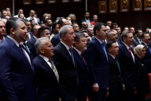 Kayseri Büyükşehir Belediye Başkanı Dr. Memduh Büyükkılıç, Erciyes Zirvesi'nde 'Su Master Planı'nı tanıttı.