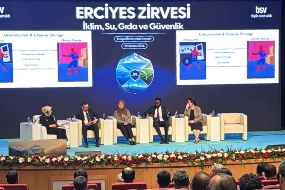 Erciyes Zirvesi'nde iklim, su, gıda ve güvenlik konularında ortak çözüm çağrısı yapıldı.