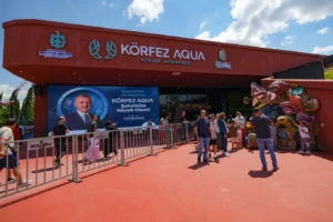 Kocaeli Körfez Aqua akvaryumu yoğun ilgi görüyor