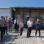 Uludağ Üniversitesi öğrencileri İnegöl Belediyesi'nin güneş enerjisi sistemini inceliyor