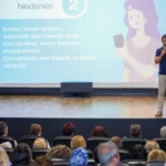 Beylikdüzü'nde ebeveynlere ekran bağımlılığı semineri verildi