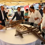 Sakarya Roket Şenliği'nde genç mucitlerin fırlattığı roketler