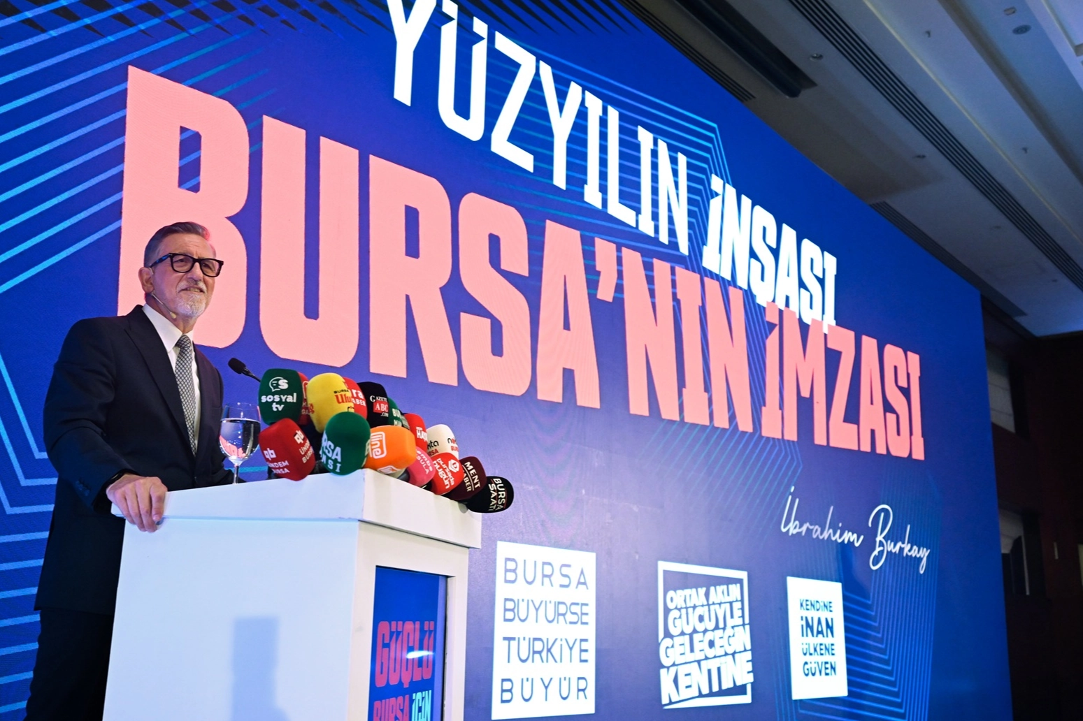 Bursa'nın yeni ekonomi haritası ve BTSO'nun tarihi projeleri hakkında bilgilendirme.