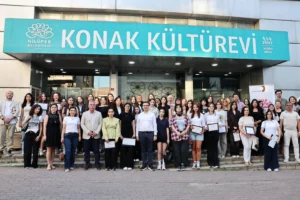 Nilüfer'de Liselerarası Kitap Kapağı Tasarım Yarışması ödül töreni ve sergisi