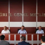 Ağrı'da inşaatı devam eden yeni okul binaları