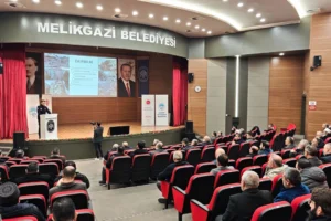 Kayseri'de din görevlilerine yönelik afet ve yangın güvenliği eğitimi düzenlendi.