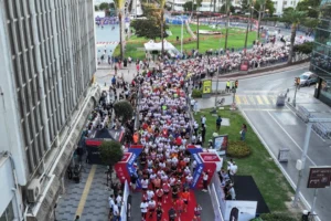 İzmir Yarı Maratonu kayıtları başladı, sporcular körfez manzarası eşliğinde koşacak