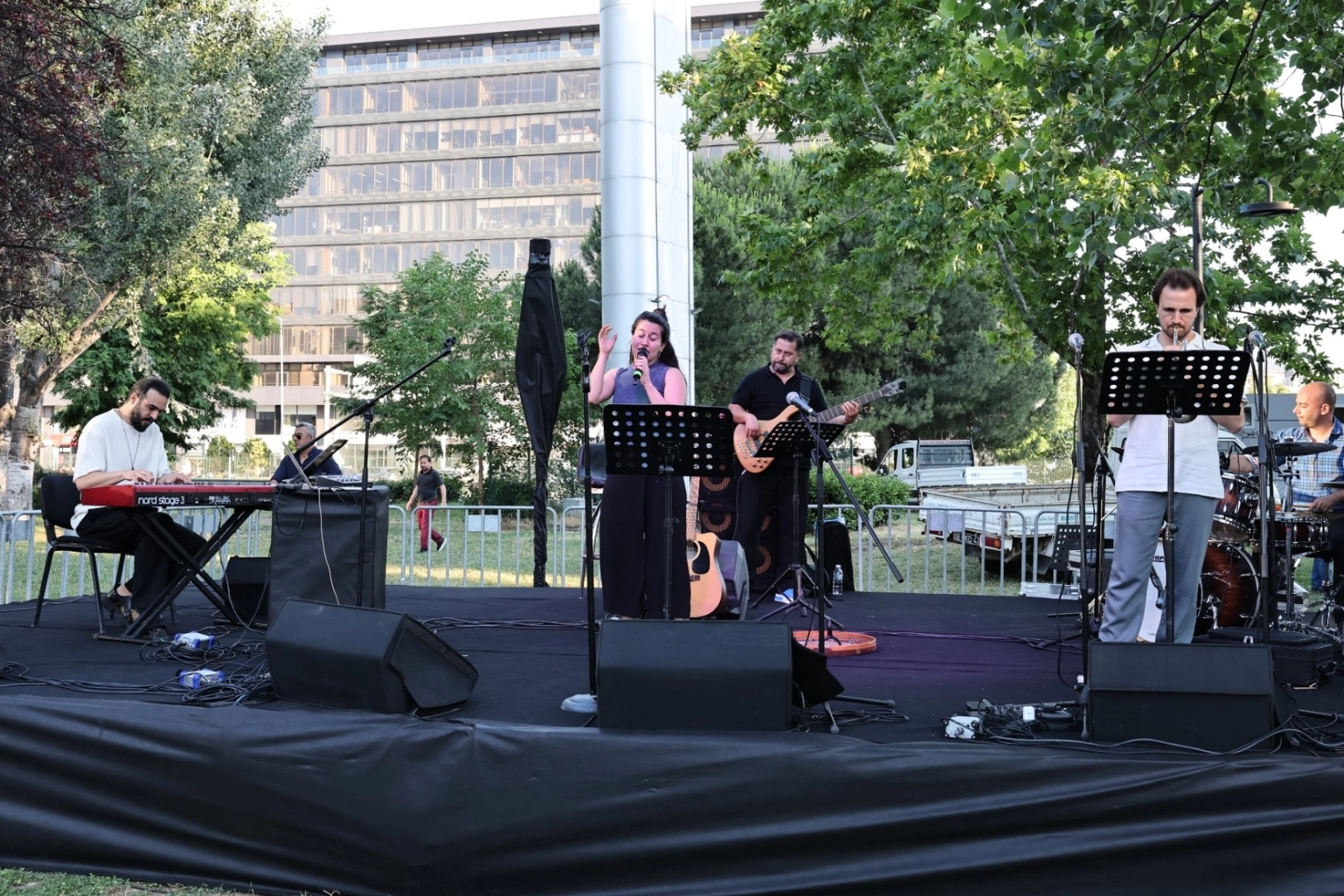 Bursa Nilüfer'de 9. Uluslararası Caz Festivali'nin coşkulu başlangıcı