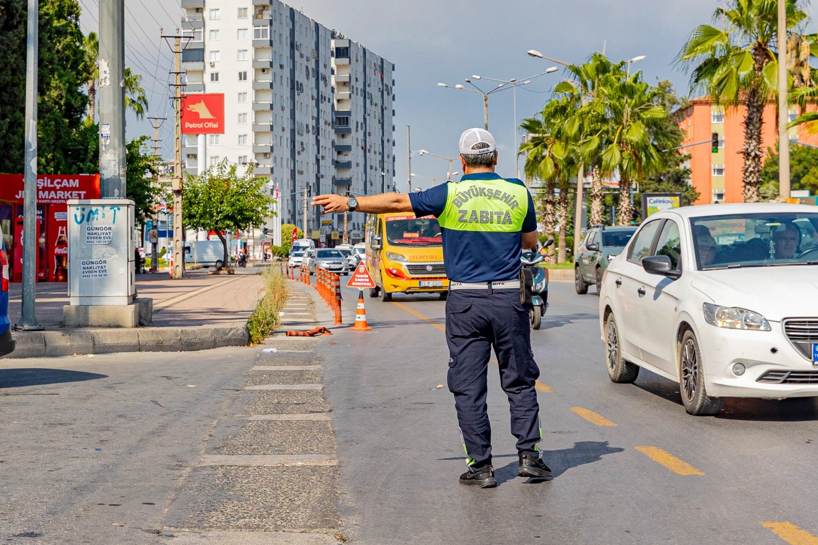 Mersin'de toplu taşıma araçlarına yönelik denetimler yapılıyor